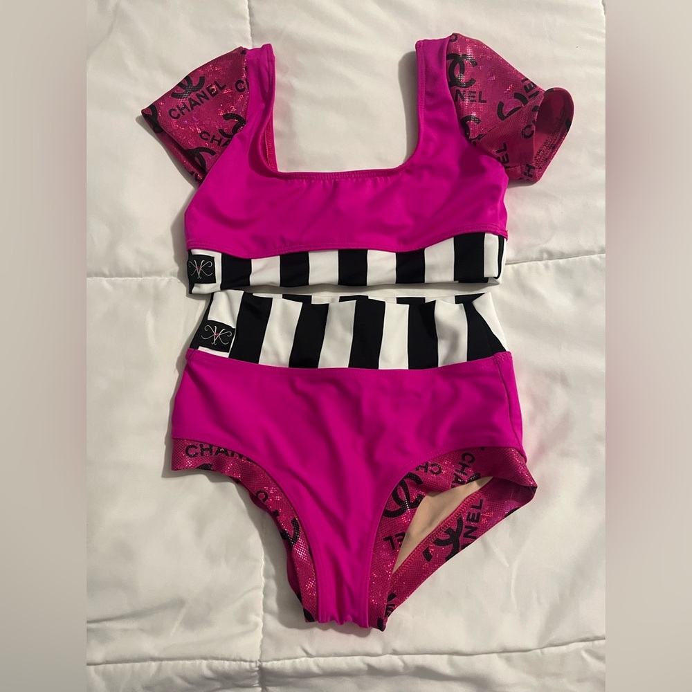 Kandi Kouture Girls! Chanel outfit 7/8